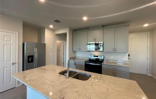 2548 SWEET VIBURNUM WAY
