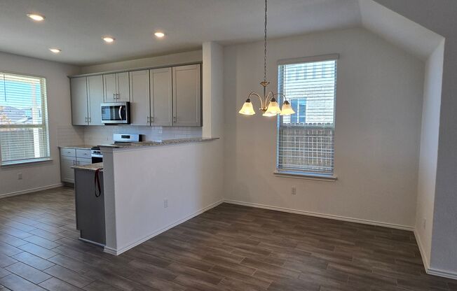 4 Bed / 3 Bath in Santa Rita Ranch