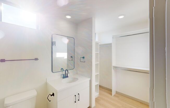 2 beds, 2 baths, 849 sqft, $1,165, Unit 2408-303