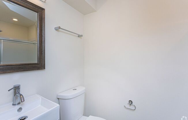 Studio, 1 bath, 222 sqft, $1,348, Unit U20 4536 Unit 208