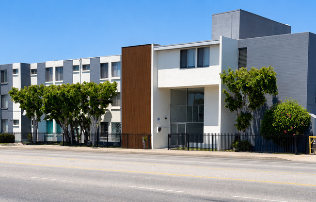 1 bed, 1 bath, 480 sqft, $1,650, Unit 126