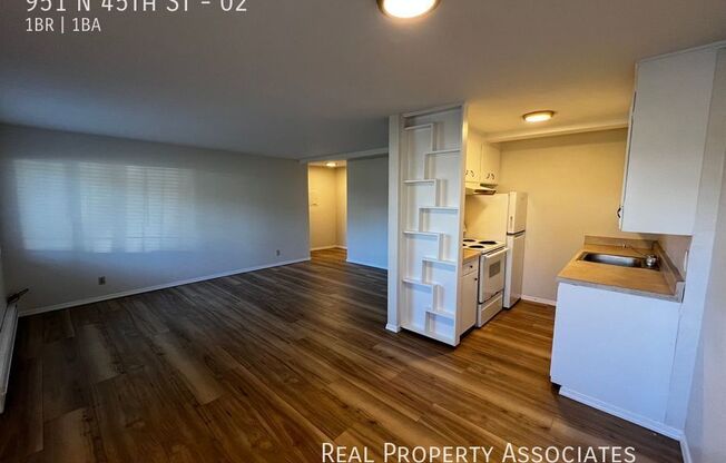 951 N 45th St