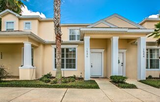 LEASING INCENTIVE!!!!!Gorgeous 3 Bed Townhome - Clermont / Davenport Area