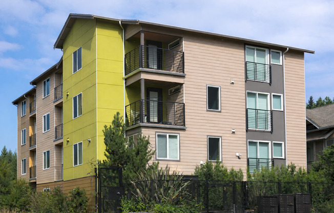 Troveré - Elevated Studio Living