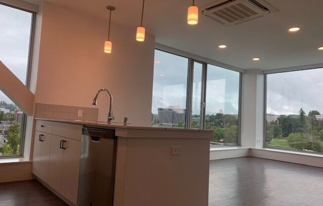 1 bed, 1 bath, 453 sqft, $2,650, Unit 410-608