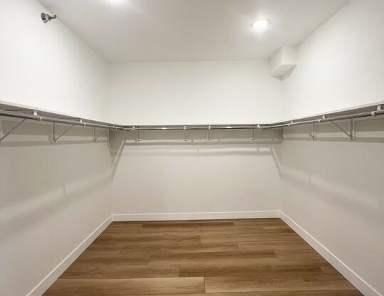 2 beds, 2.5 baths, 2,379 sqft, $7,595, Unit 1405