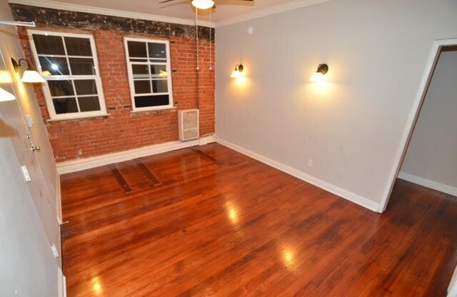 1 bed, 1 bath, 600 sqft, $1,850