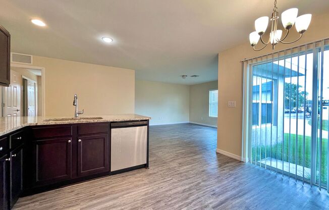 2 beds, 2 baths, $1,750