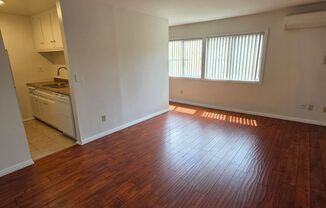423 S. Holt Ave. (PREFERRED VENDORS)
