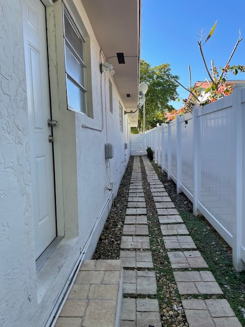 Sw 37th Ct
