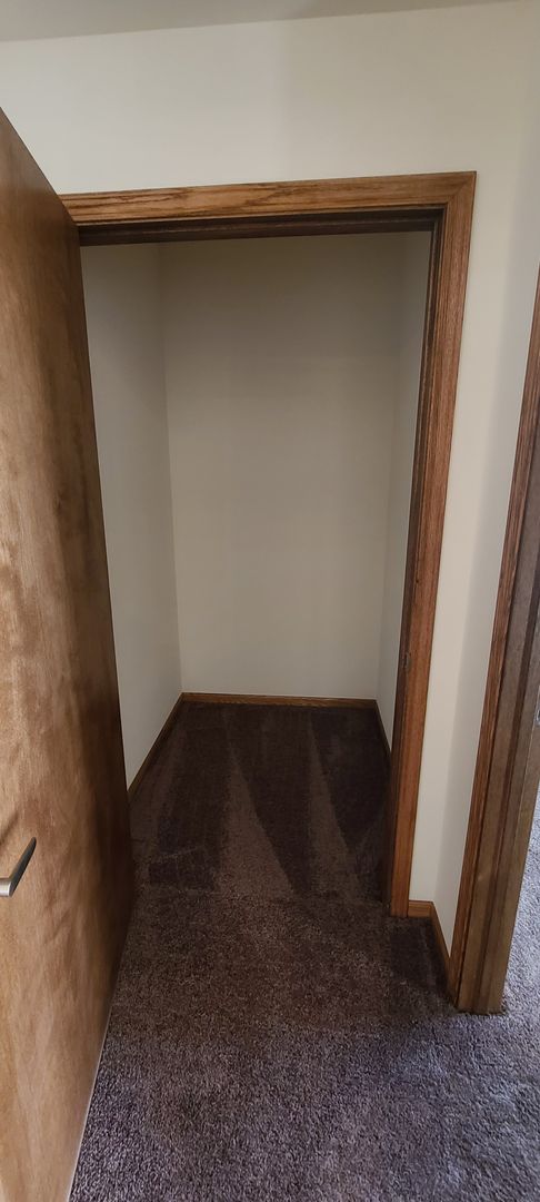 1 bed, 1 bath, 972 sqft, $1,425, Unit 57