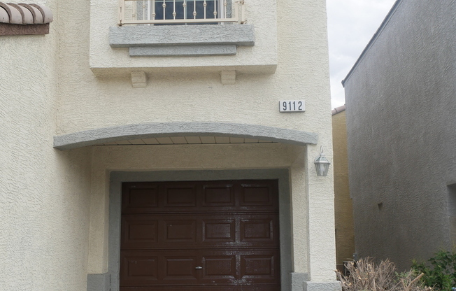 3 Bedroom 2.5 Bathroom home in the North West