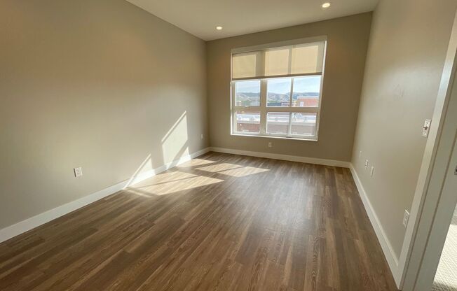 1 bed, 1 bath, 667 sqft, $1,925, Unit One11 514