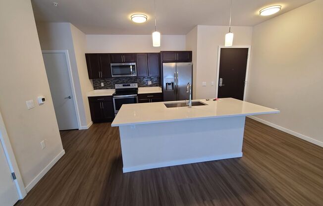 1 bed, 1 bath, 870 sqft, $1,480, Unit 313