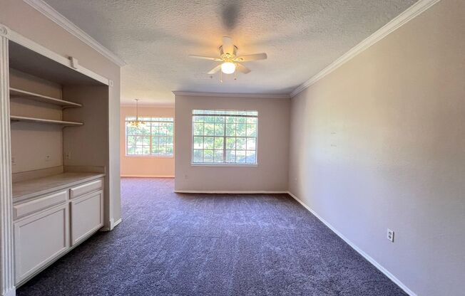 Spacious 1/1 condo!