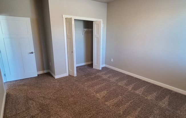 2 beds, 2 baths, $1,495, Unit 147