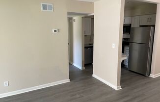 2 beds, 1 bath, 900 sqft, $1,400, Unit 1005-202