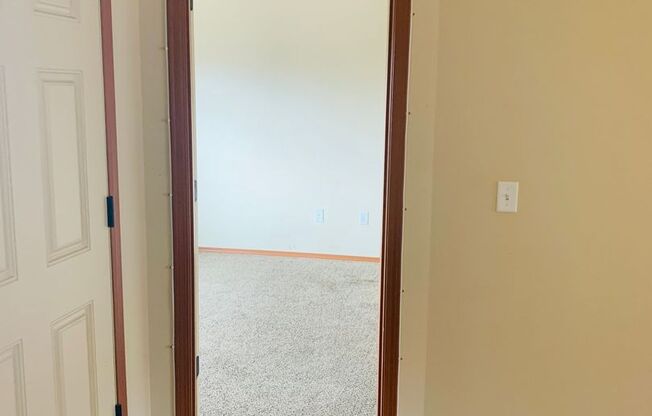 1 bed, 1 bath, 660 sqft, $1,195, Unit 4672 - 203