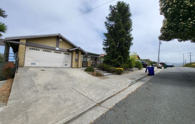 Beautiful 3-Bedroom, 3-Bath Home with Bonus Room in Richmond’s Bayview District