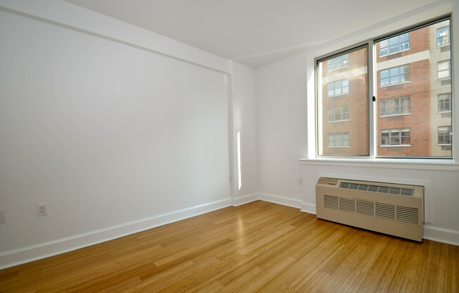1 bed, 1 bath, 475 sqft, $4,250, Unit 4AS