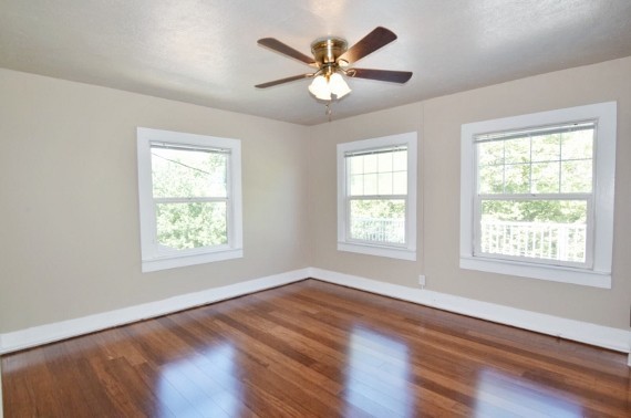 John's Landing 2nd Floor 1Bdr w/Hardwoods, Close to OHSU