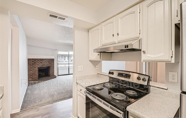 14218 E 1 DR