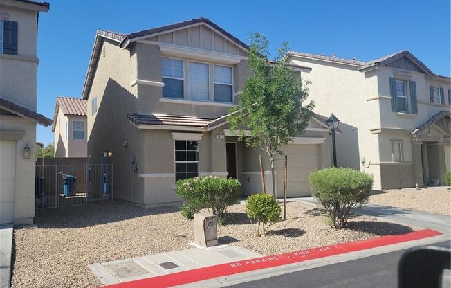 GREAT HOME IN GATED COMMUNITY!