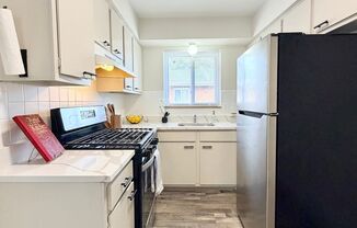 1 bed, 1 bath, 650 sqft, $925, Unit 2819-E