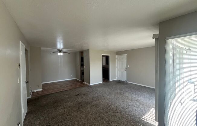 2640 W 3800 S (Valley Fair 16 Plex)