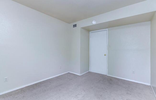 Imperial Landing -  Apartments in Houston, TX