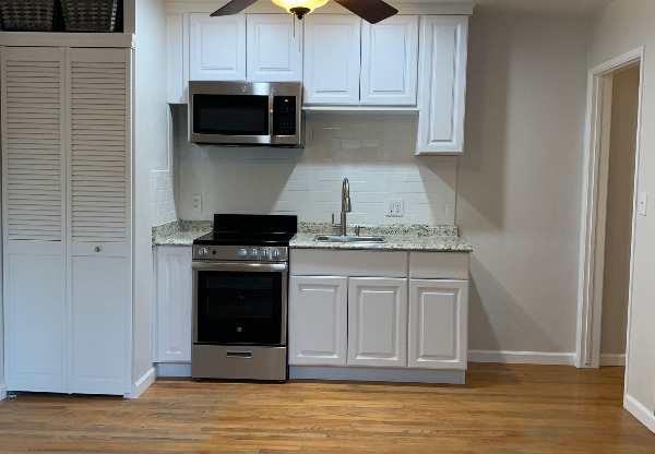 1002 SANTA BARBARA ST