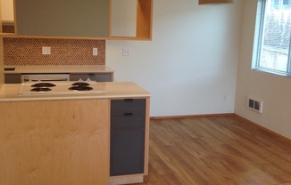 1 bed, 1 bath, $1,875, Unit Unit 12