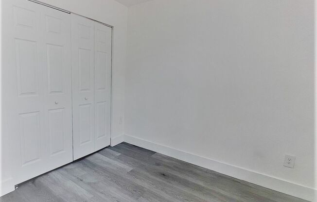 2 beds, 1 bath, 750 sqft, $1,800, Unit 5300-6