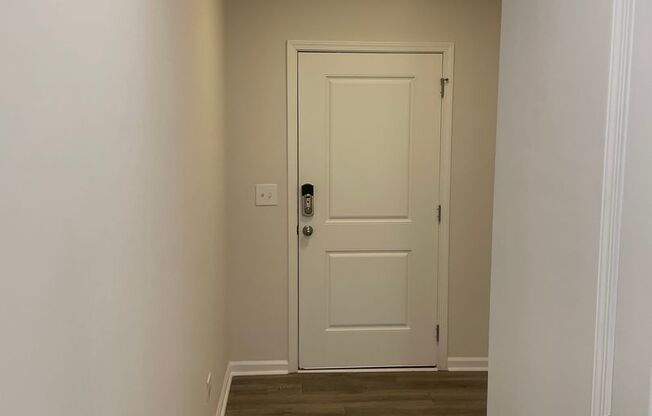 Lovely 3 bedroom 3 Bath Lovely  Townhome in Greenville Near Conestee Park