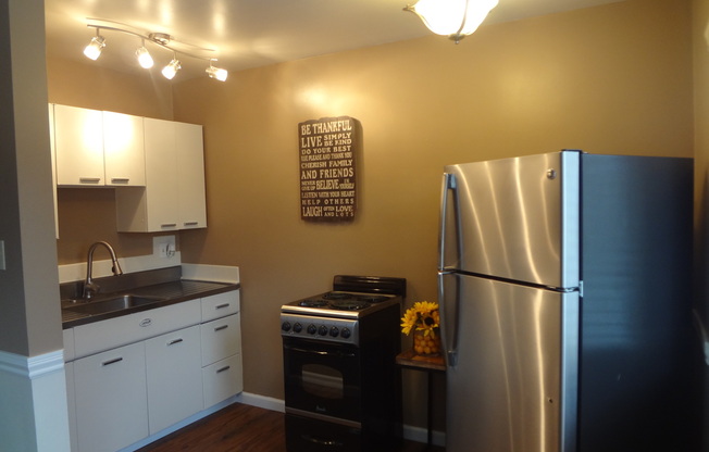 Studio, 1 bath, $1,450, Unit 212