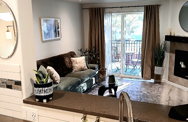 720 NW 185th Unit 204