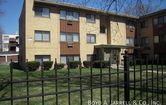 954 East 84th Place