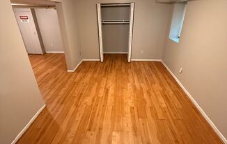 2 beds, 1 bath, 700 sqft, $1,300, Unit 1