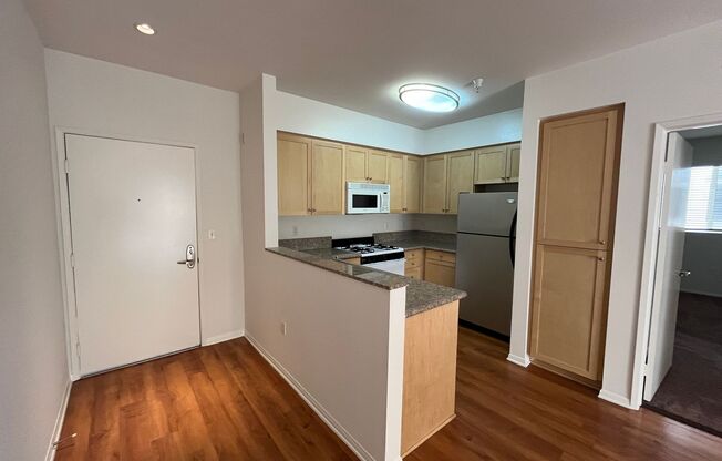 1 bed, 1 bath, 499 sqft, $1,795