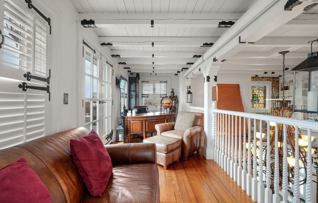 1 bed, 2 baths, 1,327 sqft, $9,900, Unit PH