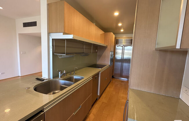 2 beds, 2 baths, 1,182 sqft, $5,750, Unit 1911