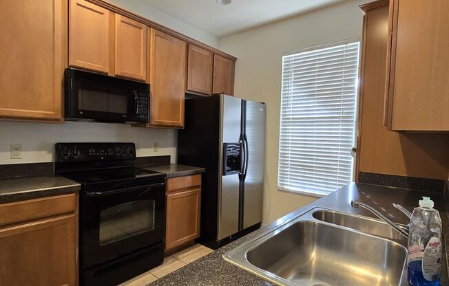 2 beds, 2.5 baths, $2,400