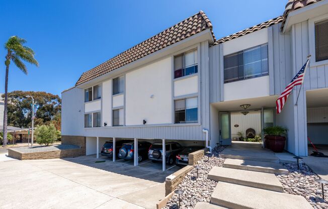 University Crest Apartments