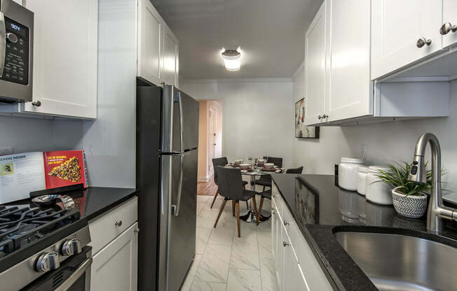 1 bed, 1 bath, 601 sqft, $3,095