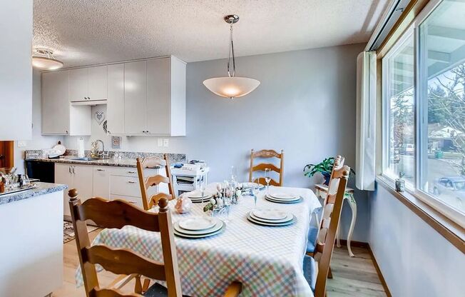 Updated Top-Floor 2 Bedroom Condo with Open Layout, Updated Kitchen & Spacious Balcony