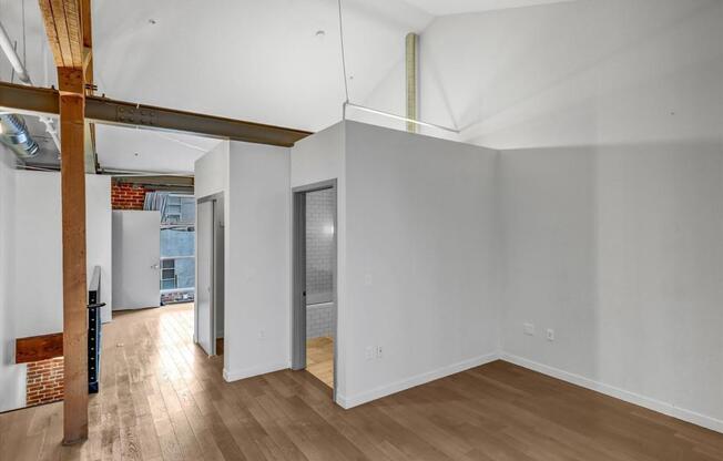 2 beds, 1.5 baths, 1,340 sqft, $4,700, Unit 110