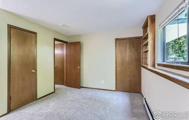 2 beds, 1 bath, $2,000