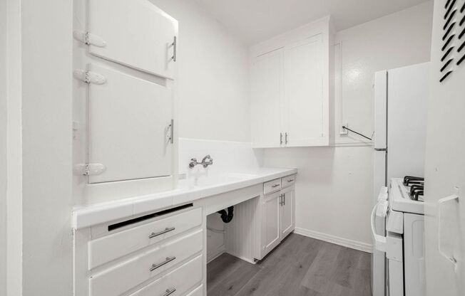 406-408 S. Grevillea Ave.