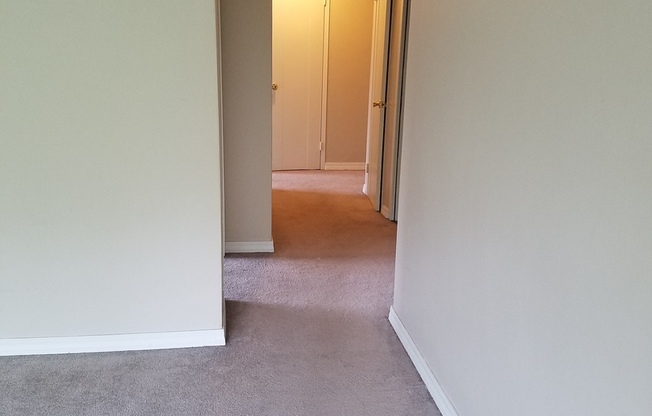 2 beds, 1 bath, 777 sqft, $1,600, Unit 310