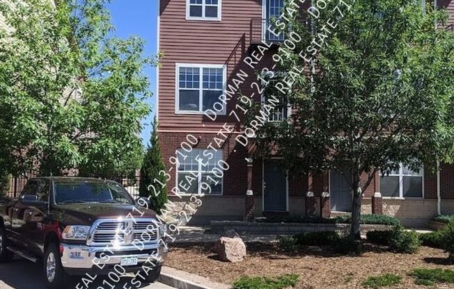 336 E FOUNTAIN BLVD
